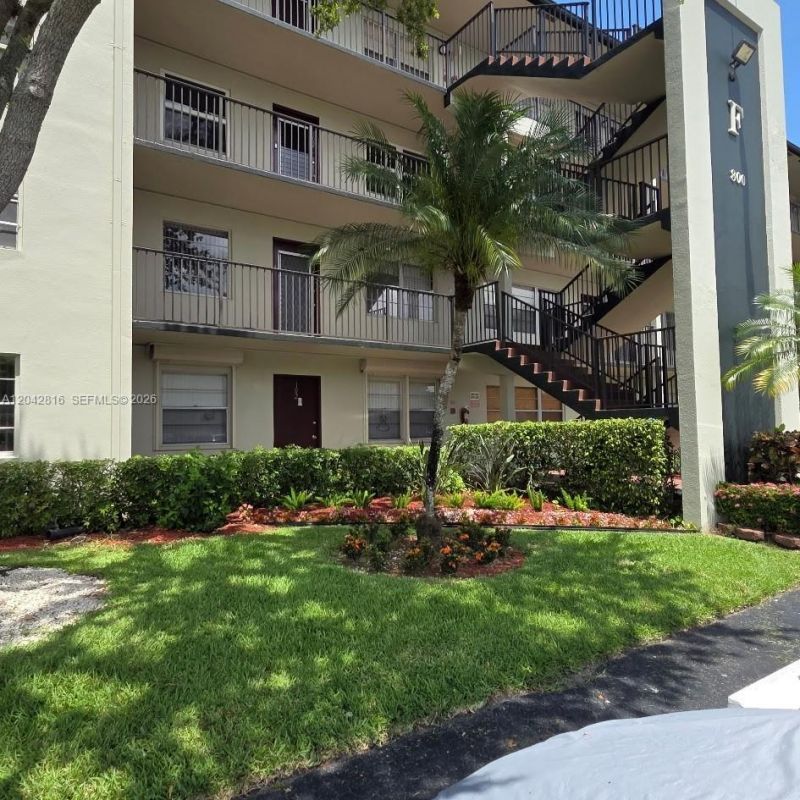 800 SW 131st Ave, Unit 301F, Pembroke Pines, FL 33027 Photo