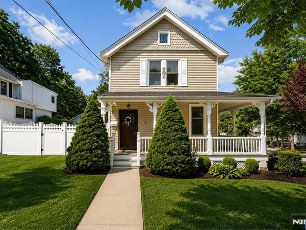 308 Demarest Avenue, CLOSTER, NJ 07624