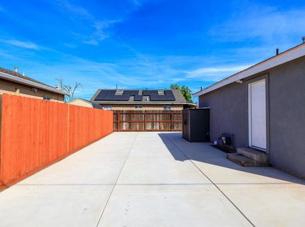 403 Stockton St, Manteca, CA 95337 Photo