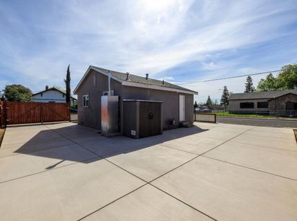 403 Stockton St, Manteca, CA 95337 Photo