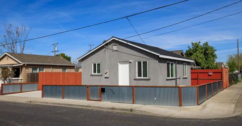 403 Stockton St, Manteca, CA 95337 Photo