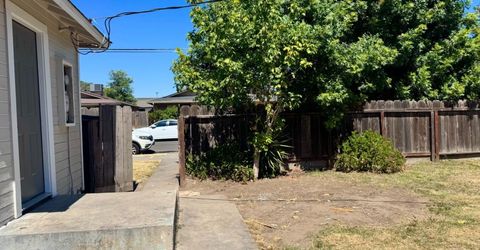 2225 N Sutter St, Stockton, CA 95204 Photo