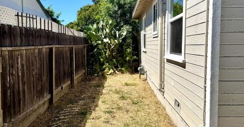 2225 N Sutter St, Stockton, CA 95204 Photo
