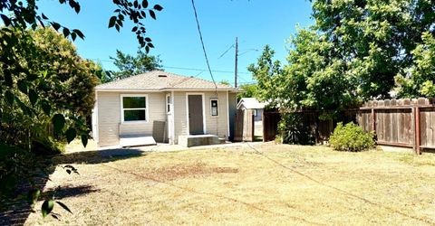 2225 N Sutter St, Stockton, CA 95204 Photo