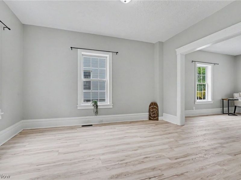 1010 Sawyer Avenue, Akron, OH 44310 Photo 10