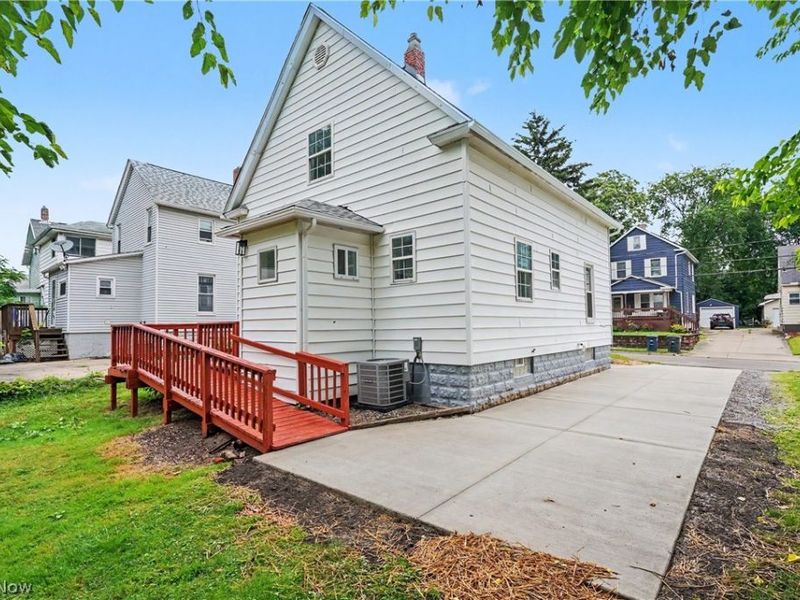 1010 Sawyer Avenue, Akron, OH 44310 Photo 29