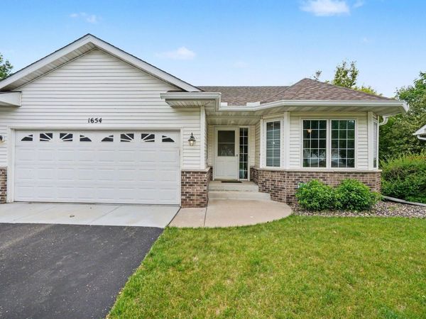 1654 Cohansey Street, Saint Paul, MN 55117