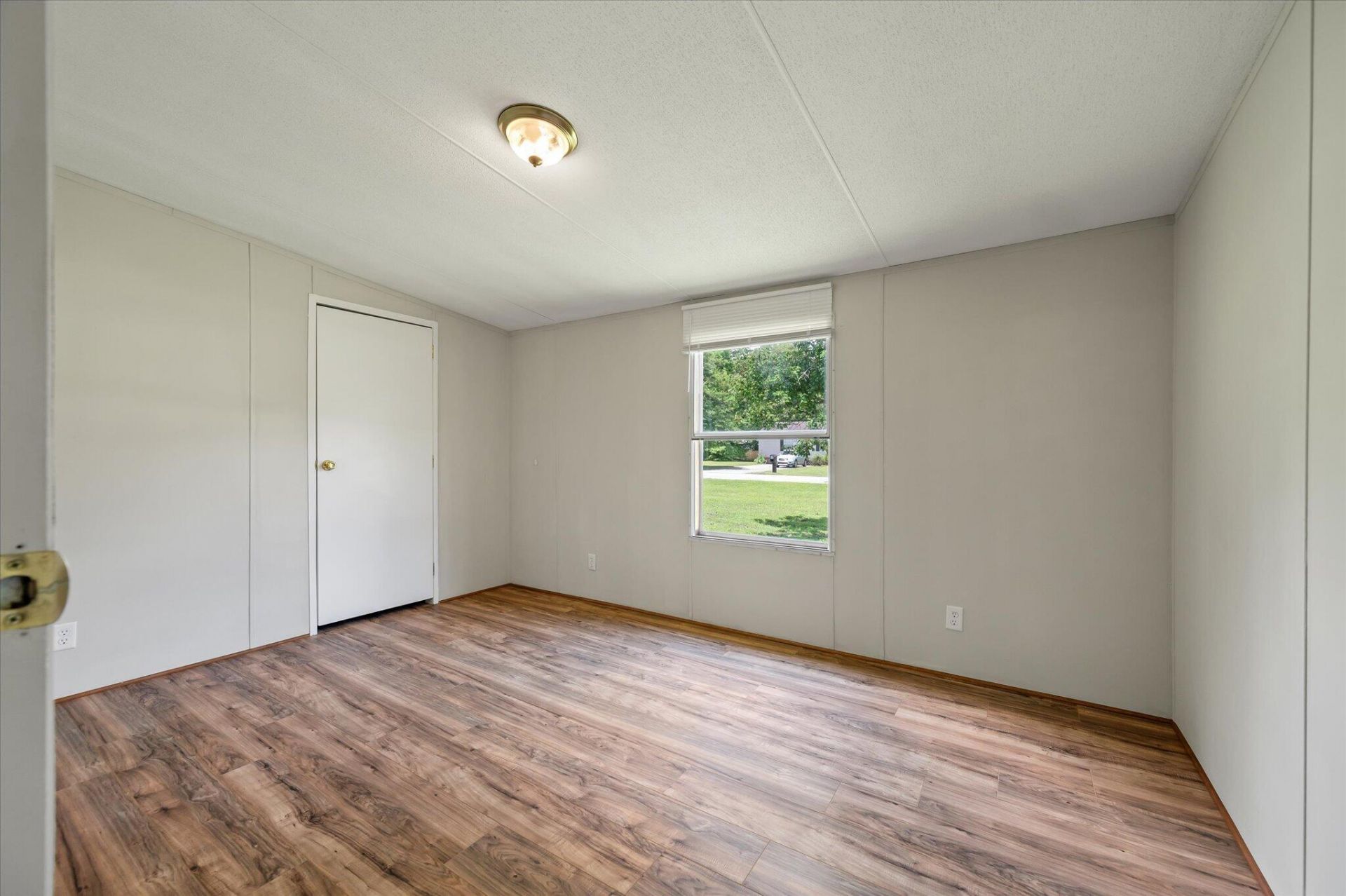 125 Fall Creek Boulevard Photo 36