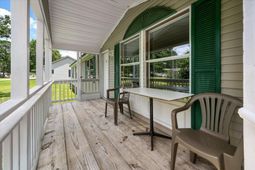 125 Fall Creek Boulevard photo 4