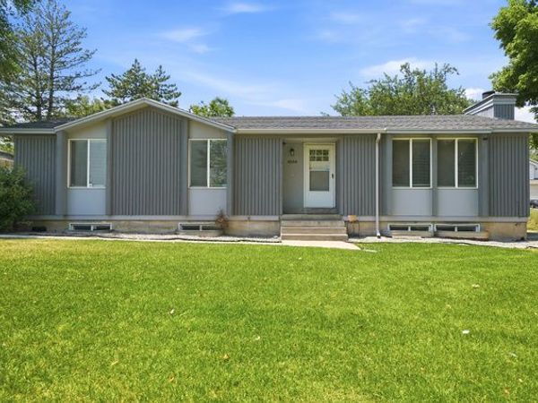 4544 S STONEWOOD DR W, West Valley City, UT 84119