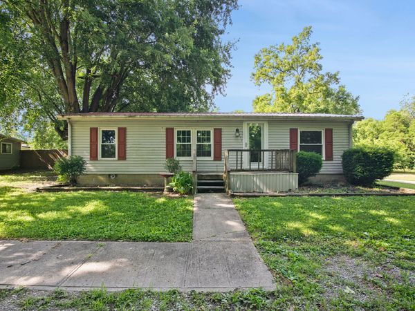111 W Henley Street , Carthage, IN 46115