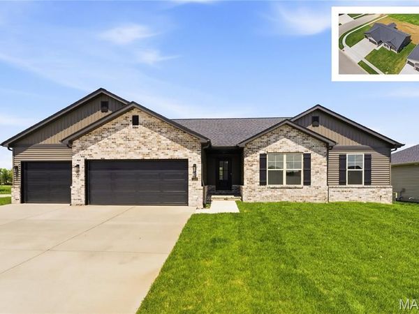 1232 Ole Town Bridge, O'Fallon, IL 62269