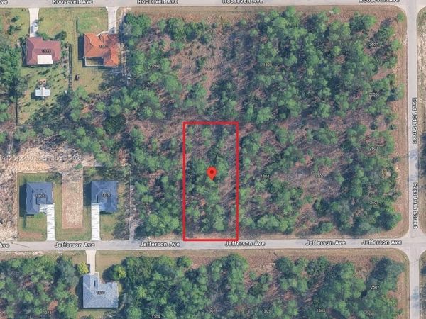 1306 Jefferson Ave , Lehigh Acres, FL 33972