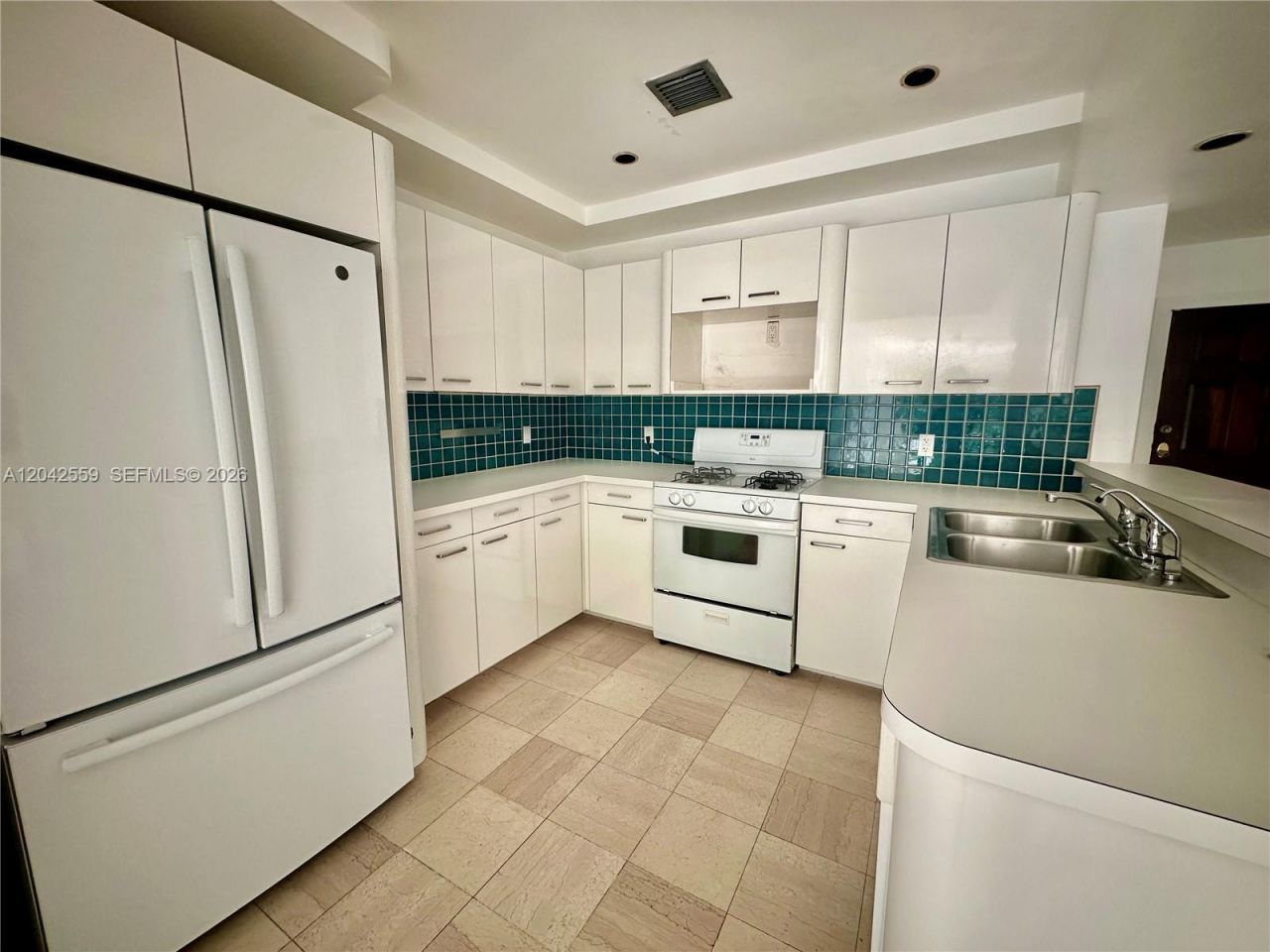 22 SE 11th St , Unit 22, Fort Lauderdale, FL 33316 Photo