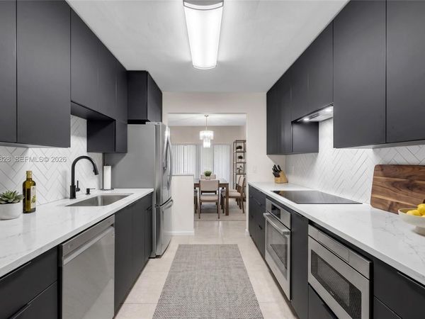 1491 NW 95th Ter, Unit 201, Pembroke Pines, FL 33024