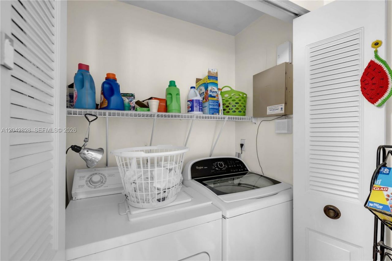 1491 NW 95th Ter, Unit 201, Pembroke Pines, FL 33024 Photo