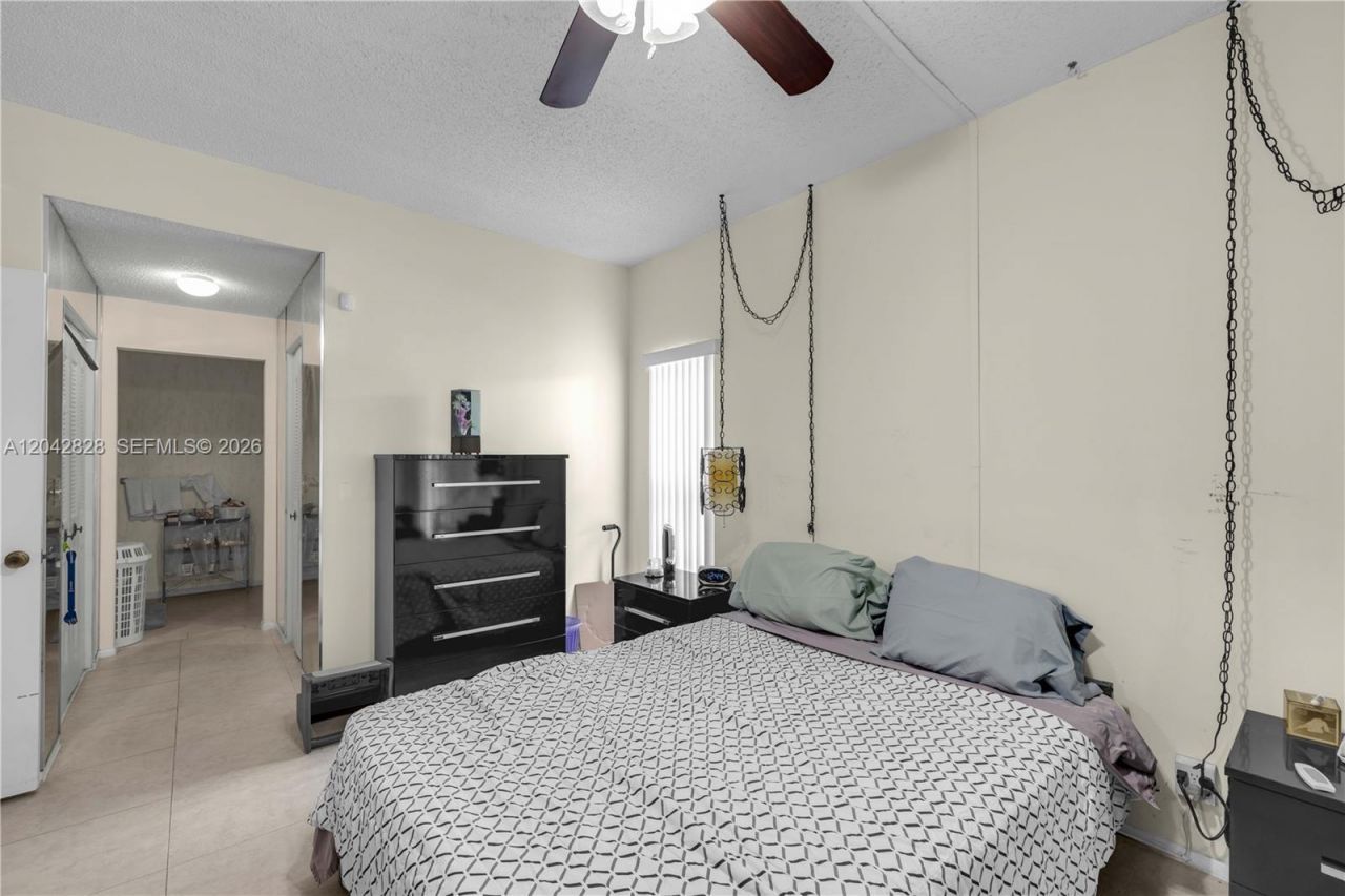 1491 NW 95th Ter, Unit 201, Pembroke Pines, FL 33024 Photo