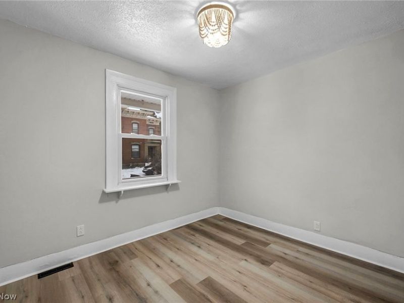 1939 W 54th Street, Cleveland, OH 44102 Photo 22