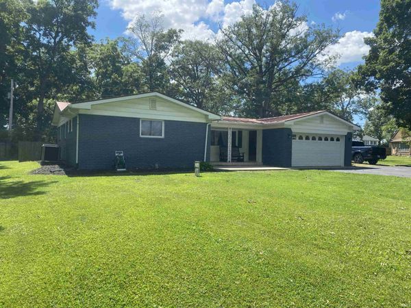 812 S Jean Drive, Portland, IN 47371