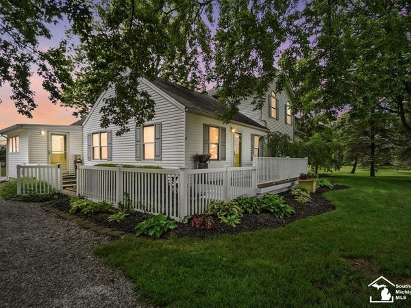 13378 South County Line Highway, Ottawa Lake, MI 49267