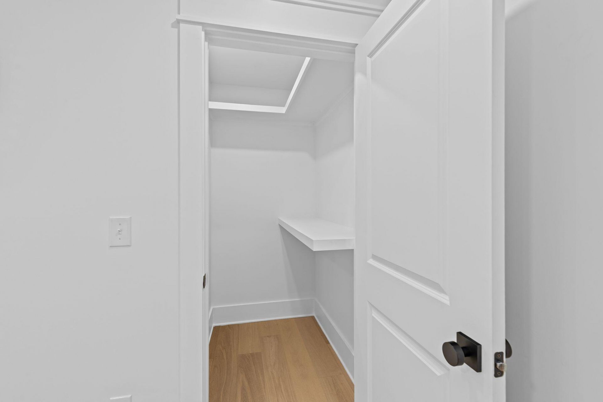 7 Larnes Street Photo 31