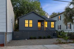 7 Larnes Street photo 4