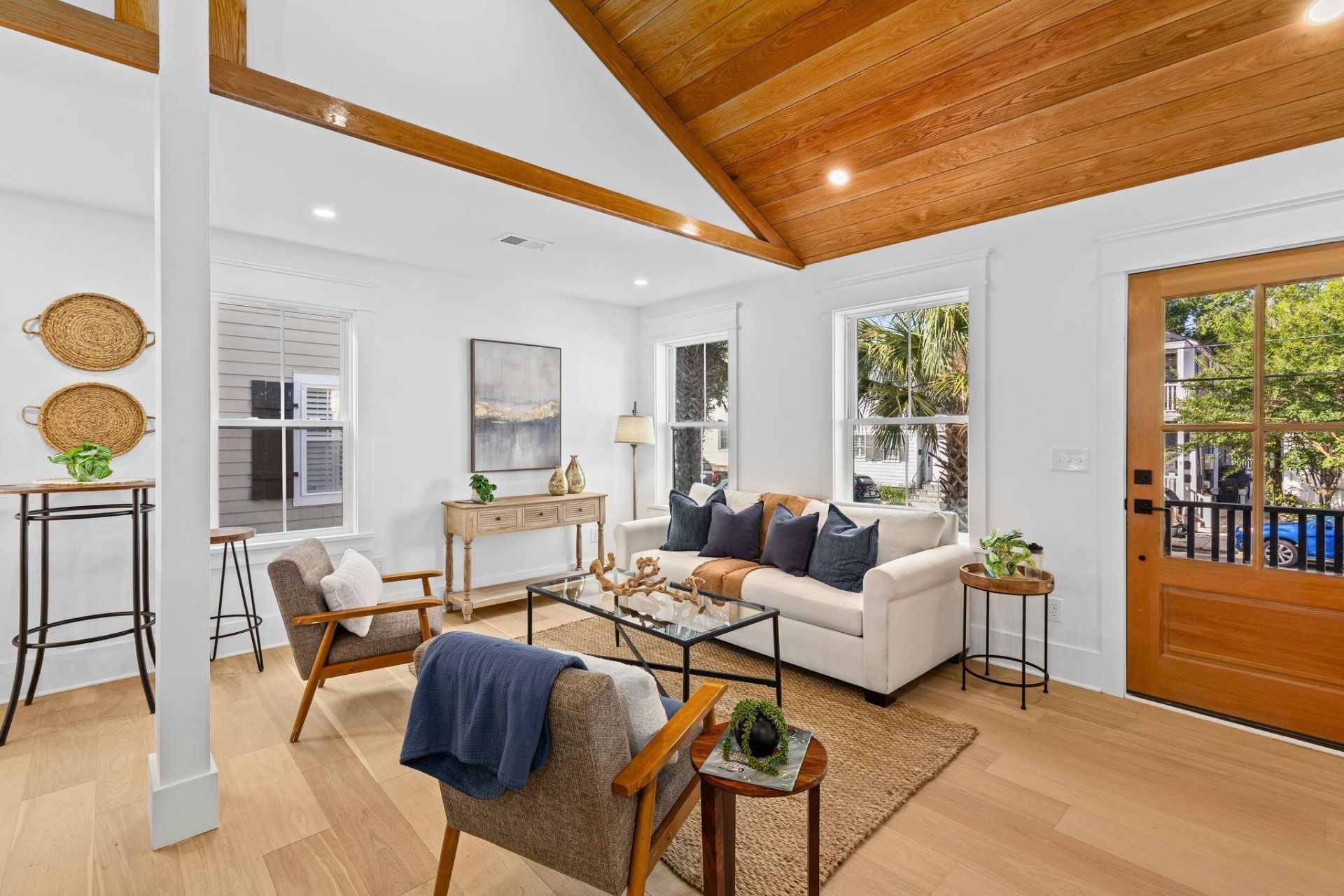 7 Larnes Street Photo 47