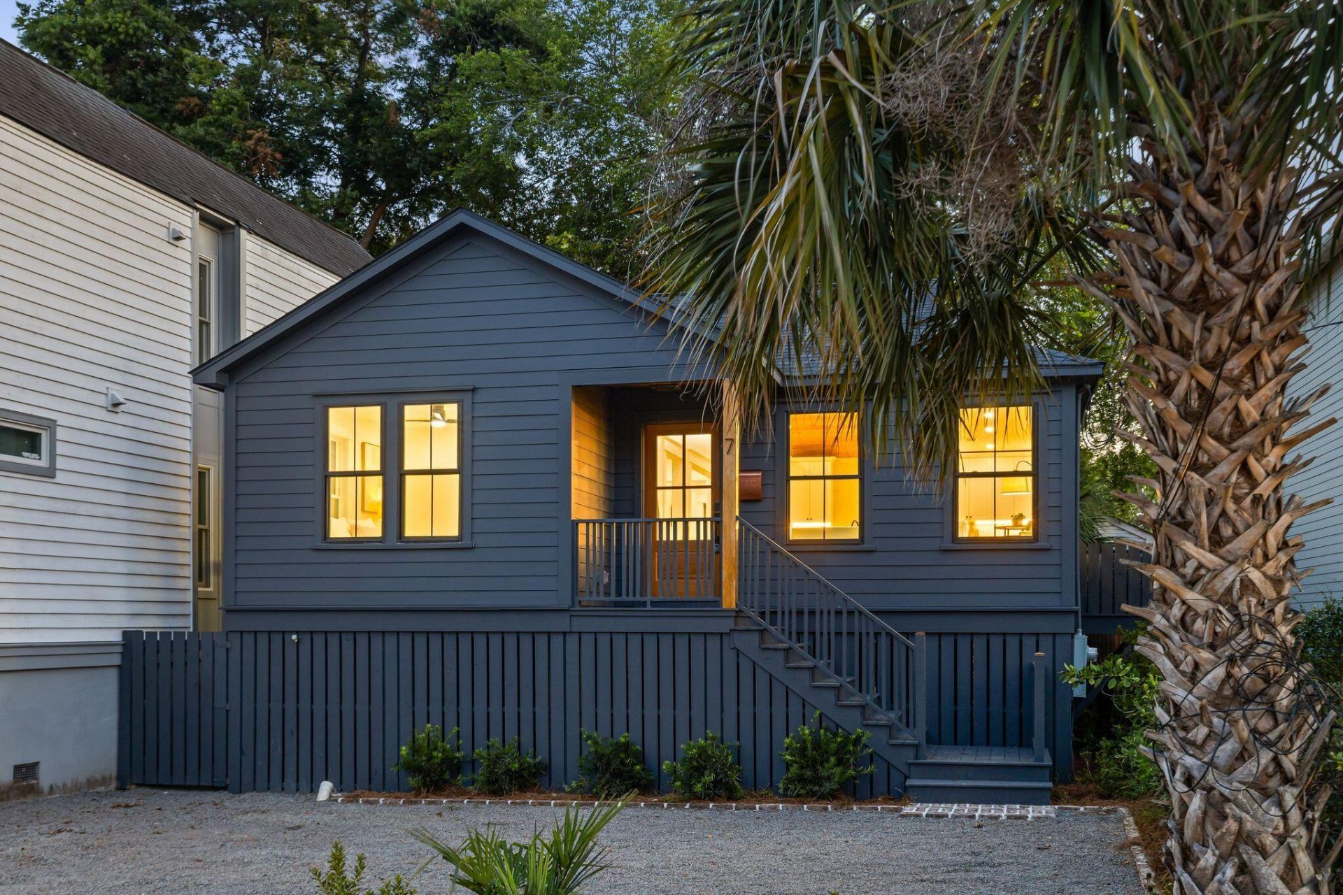 7 Larnes Street Photo 6