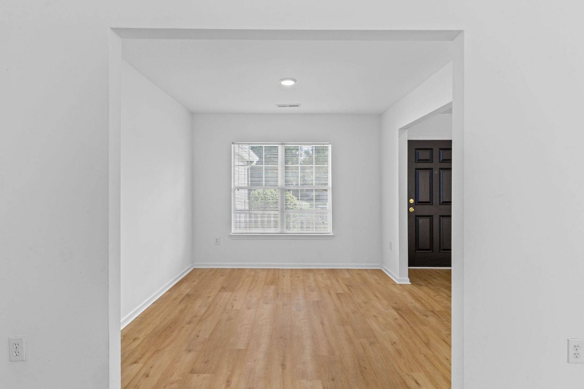 112 Slow Mill Drive Photo 12
