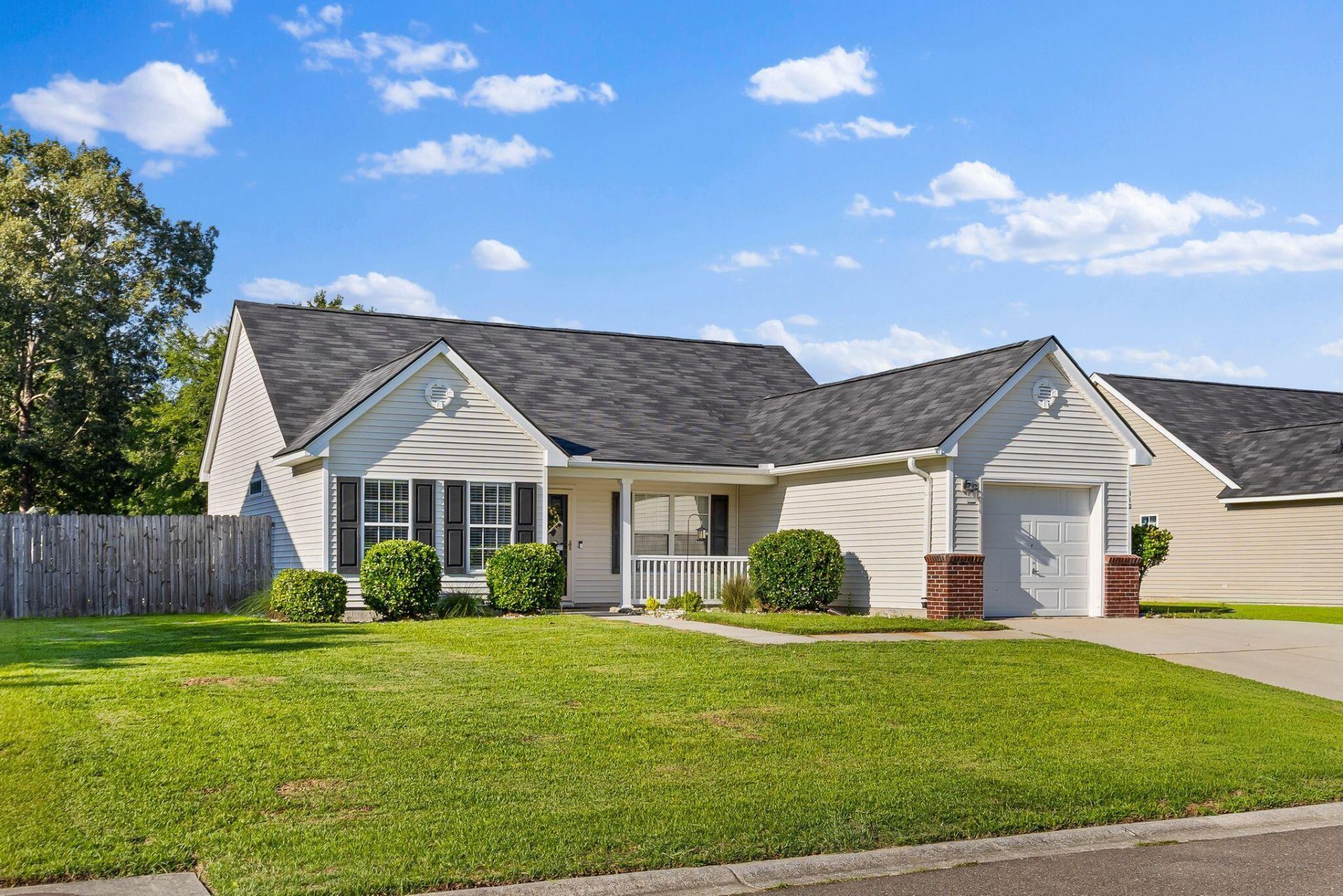 112 Slow Mill Drive Photo 5