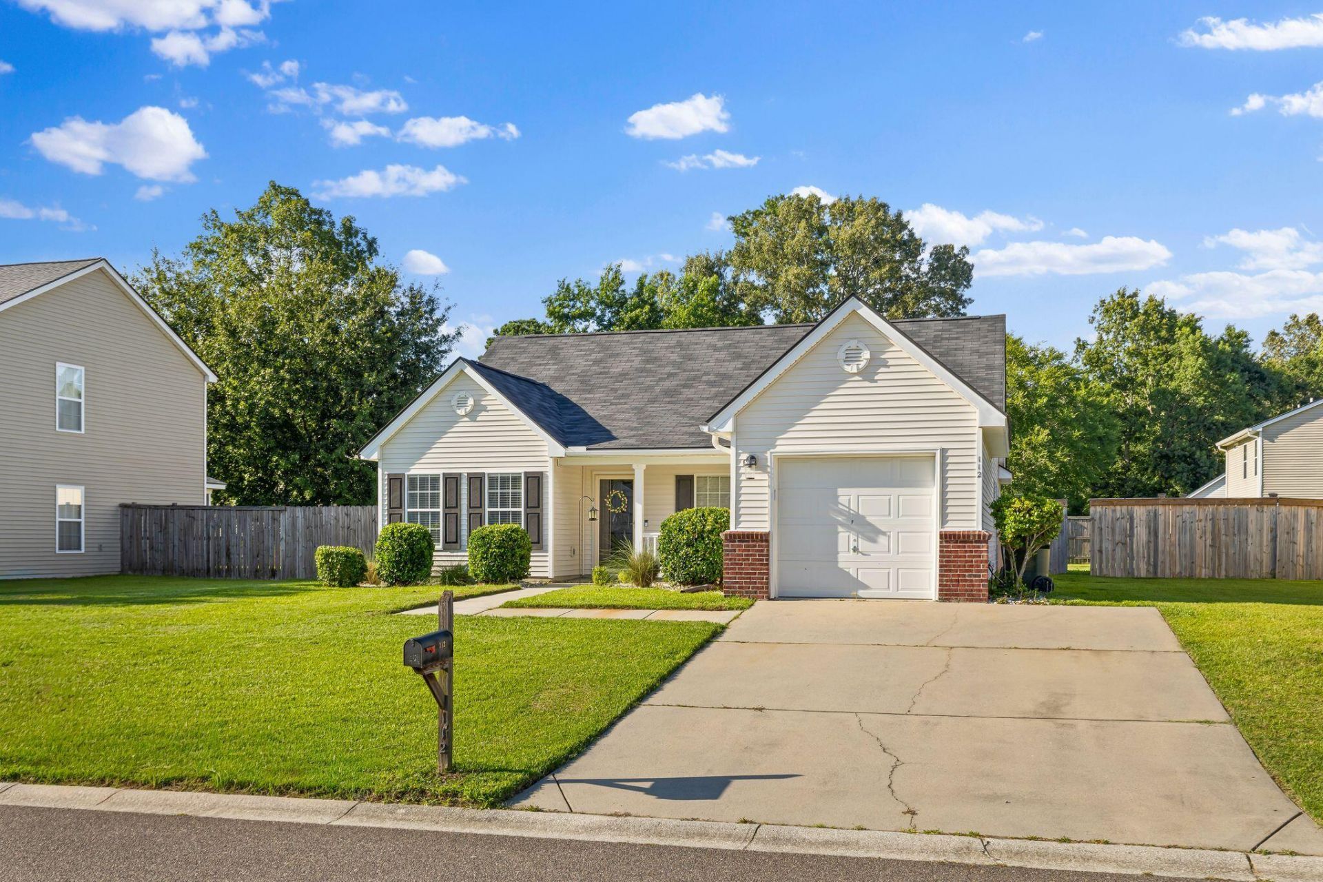 112 Slow Mill Drive Photo 7
