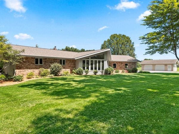 3685 ELMTREE ROAD, Suamico, WI 54313