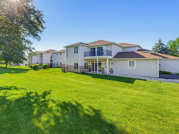 6551 Meadowlands CIRCLE, Unit 4 B, Pleasant Prairie, WI 53158