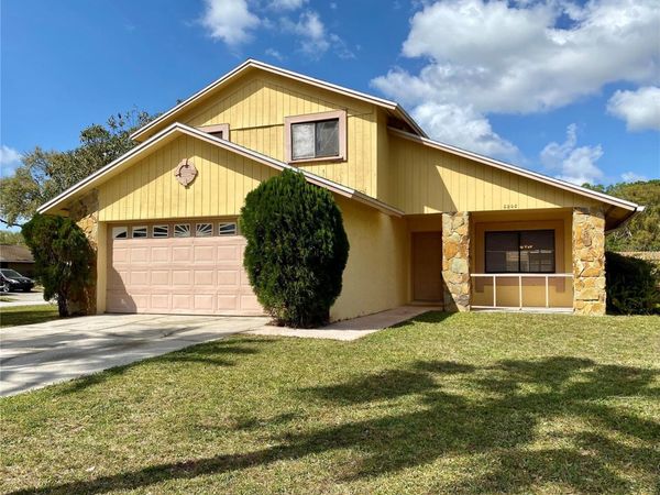 5205 DUBLIN PLACE, TAMPA, FL 33624