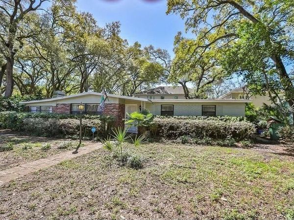 3214 W COACHMAN AVENUE , TAMPA, FL 33611