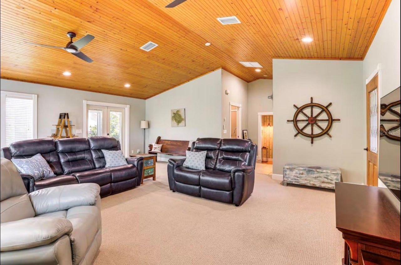 20906 River Drive, Dunnellon, FL 34431 Photo