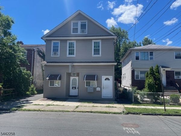 609 Roselle St, Linden, NJ 07036