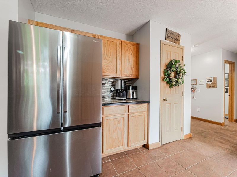 1717 Creekview Drive, Marysville, OH 43040 Photo 6