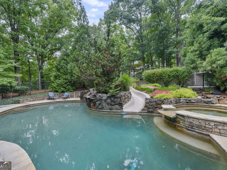 Property Image 76