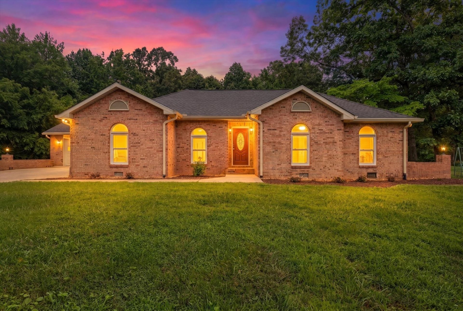 3549 Thomasville Rd , Chapmansboro, TN 37035 Main Photo