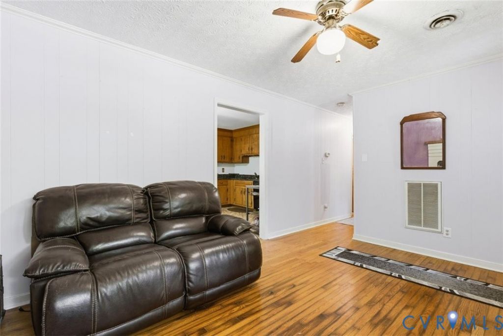 2726 Daphne Lane Powhatan, VA 23139