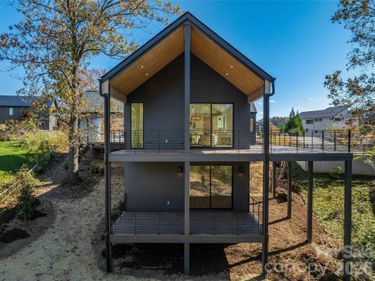 511 Wilma Dykeman Trail, Asheville, NC 28804