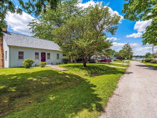 13635 Maple Road NE, Thornville, OH 43076