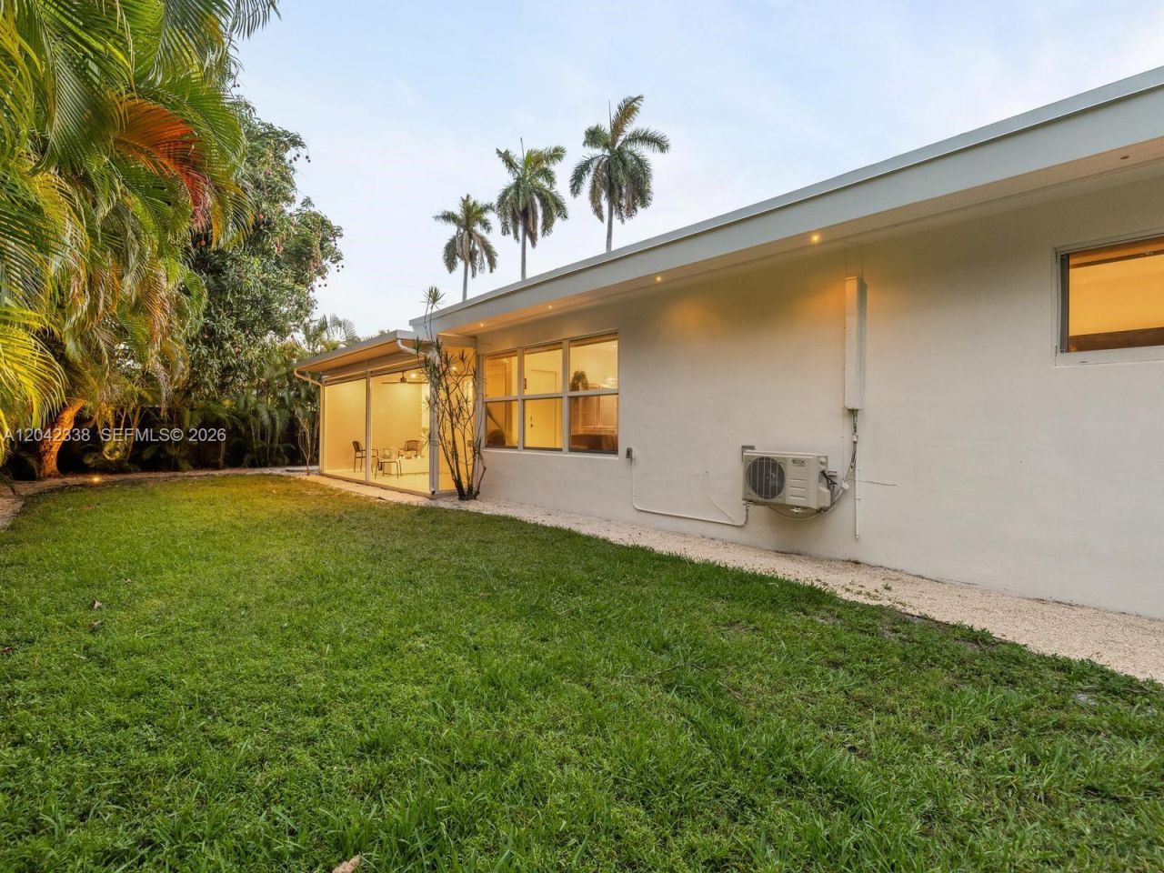 1000 NE 85th St, Miami, FL 33138 Photo