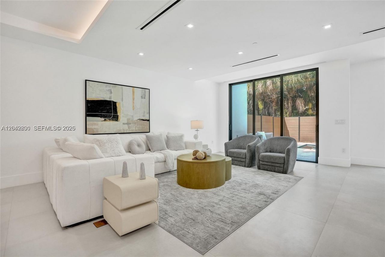 1825 NE 26th Ave, Unit 1, Fort Lauderdale, FL 33305 Photo