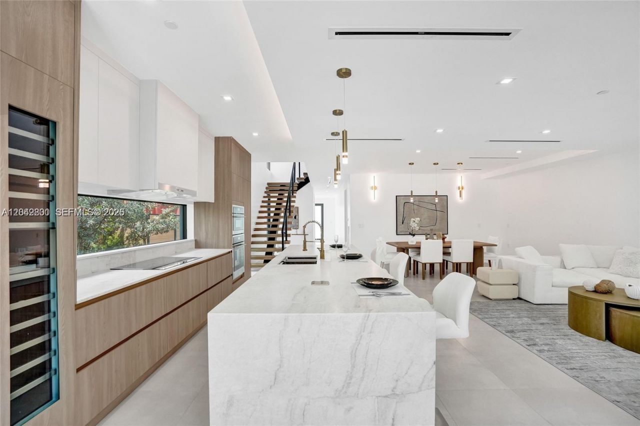1825 NE 26th Ave, Unit 1, Fort Lauderdale, FL 33305 Photo