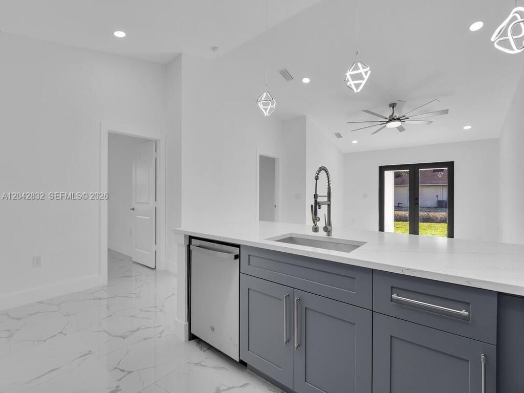 5117 24th St SW , Lehigh Acres, FL 33973 Photo