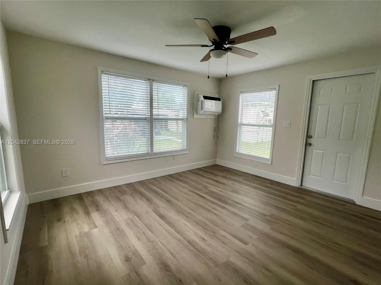 161 NW 6th St, Unit 2, Homestead, FL 33030 Photo