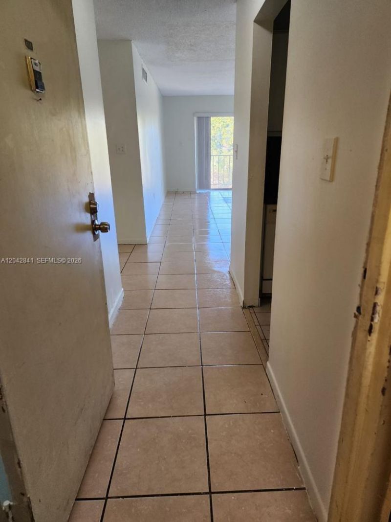 12035 NE 2nd Ave, Unit A406, North Miami, FL 33161 Photo