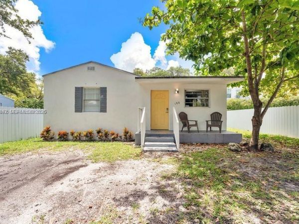 180 NW 69th St , Miami, FL 33150